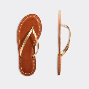 Vineyard Vines Flip flops